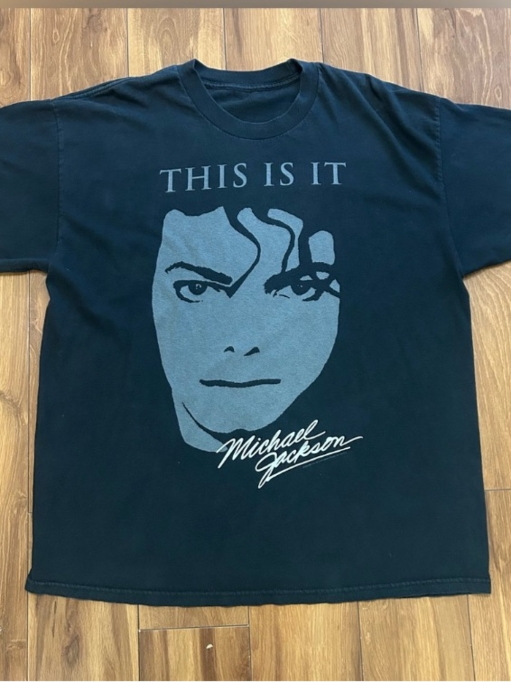 Michael Jackson Graphic Tee